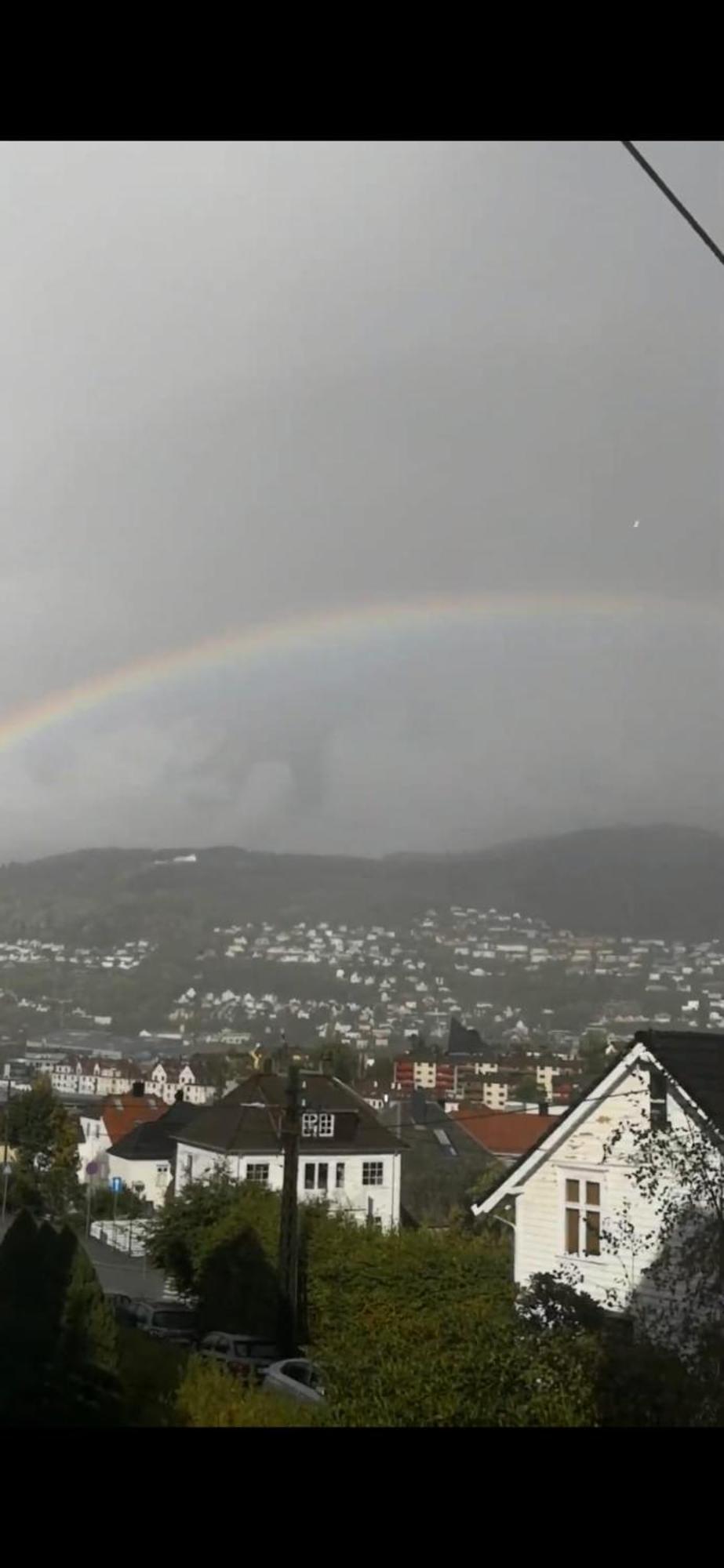 Spacious And Beautiful Apartment In Bergen With Free Parking Exterior foto