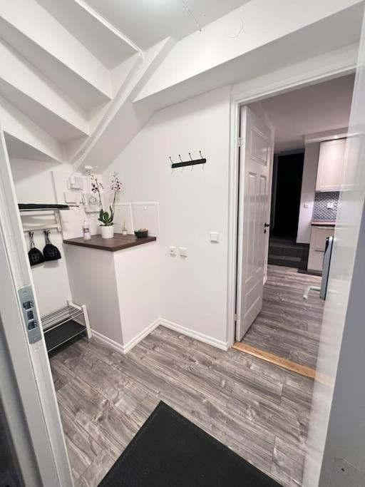 Spacious And Beautiful Apartment In Bergen With Free Parking Exterior foto
