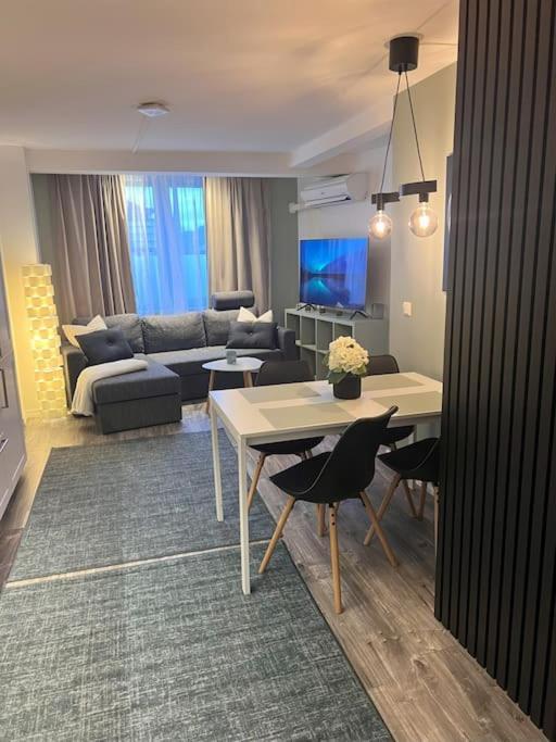 Spacious And Beautiful Apartment In Bergen With Free Parking Exterior foto